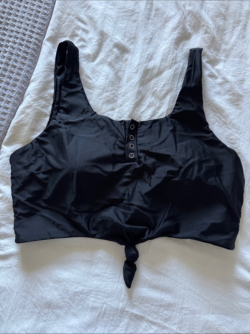 Black Knot-Front Crop Tank Top